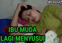 Gagal Fokus Ibu Muda Menyusui 2 Bayi Dan Ayah Lirik